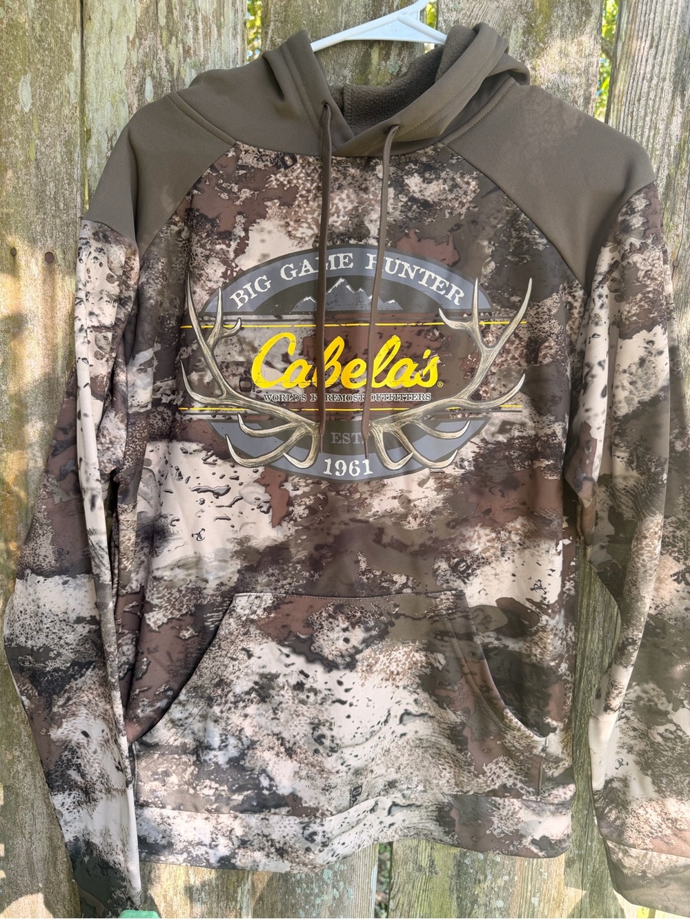 NWOT Cabela's Men's Camouflage Crewneck Hoodie - Brown/Olive/Yellow